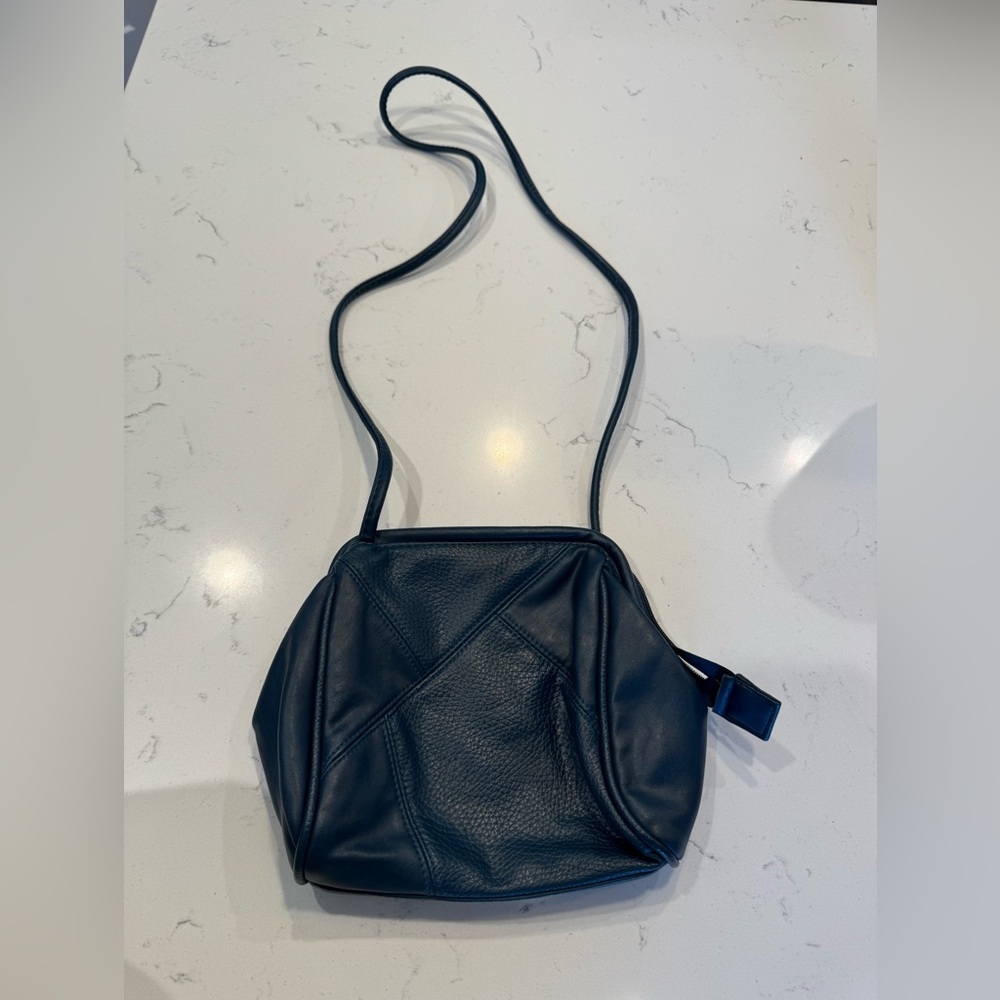 Vintage sarne crossbody shoulder purse blue